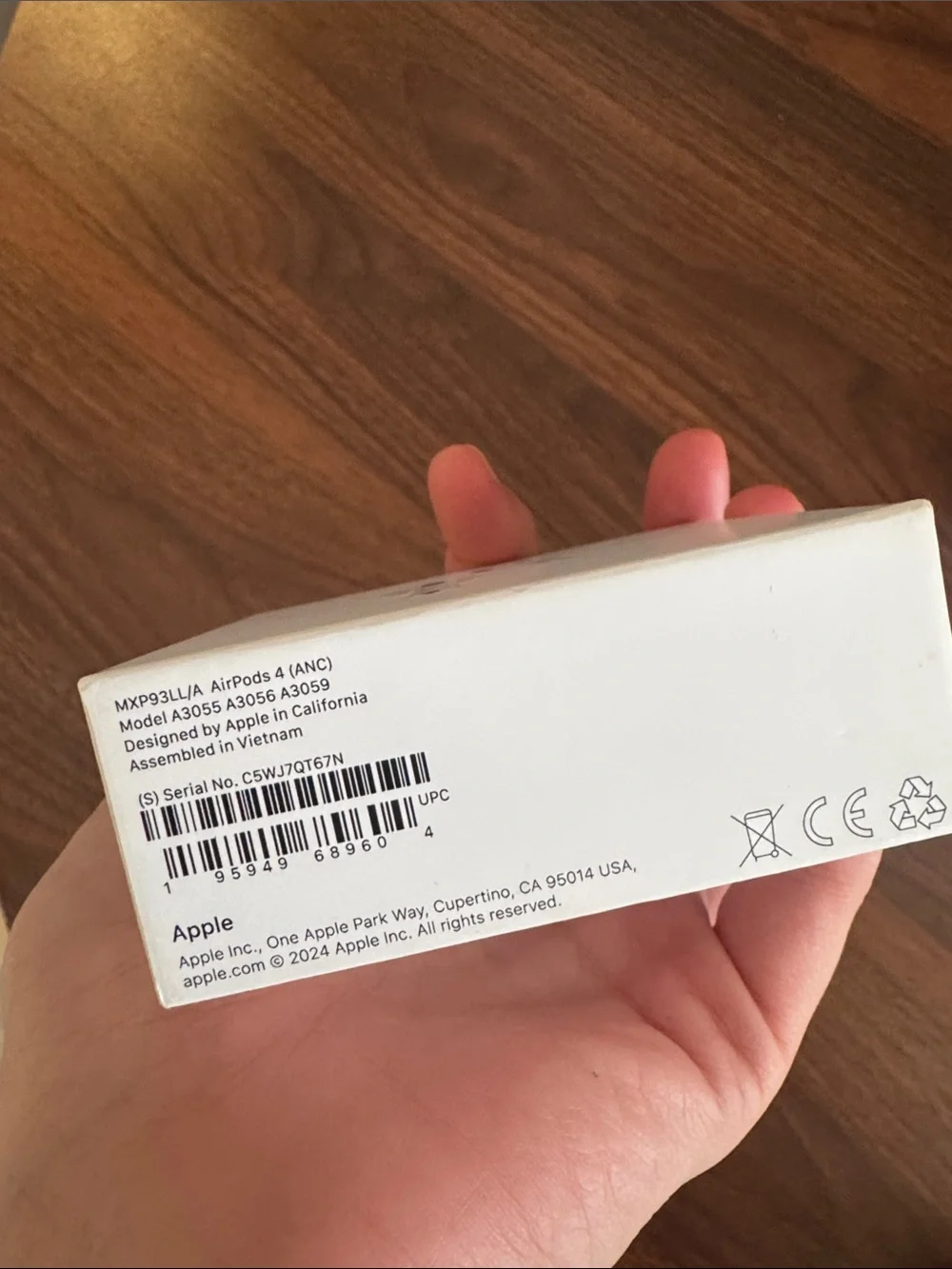 Apple Airpods 4 with Active Noise Cancellation